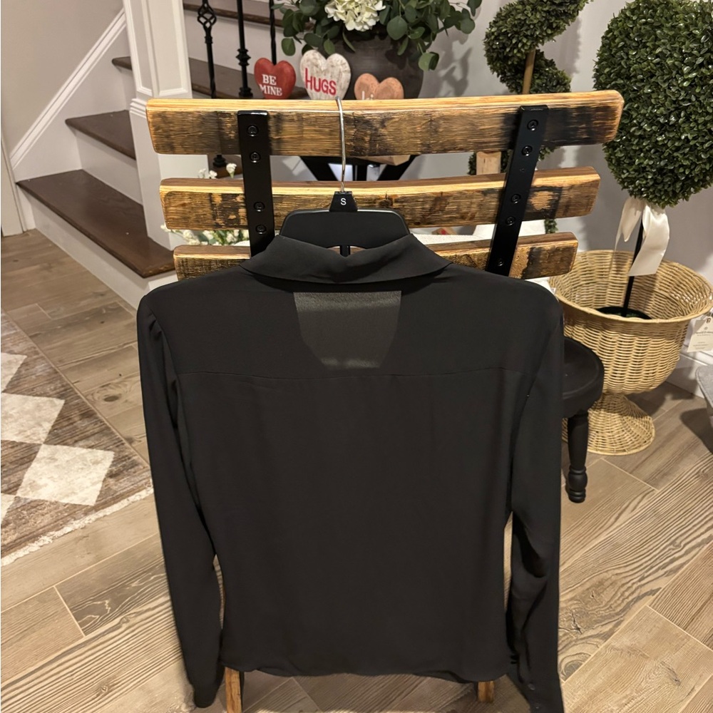 Women's Elegant Black Women's Sheer Top - Size Medium Brand is Express NWOT